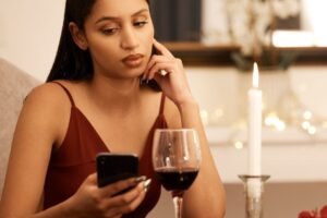 TIRED OF FAILED TINDER DATES-5 SIMPLE STEPS TO BECOMING